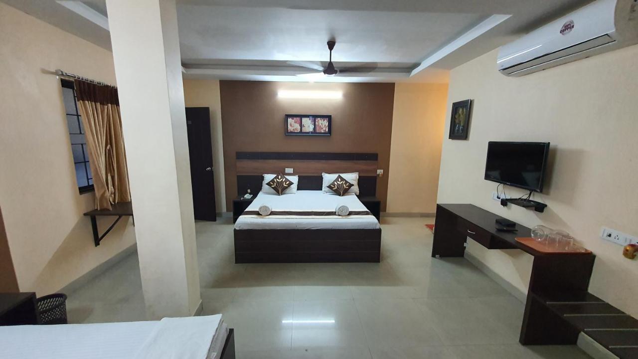 Hotel S4 Residency Chennai Exterior foto