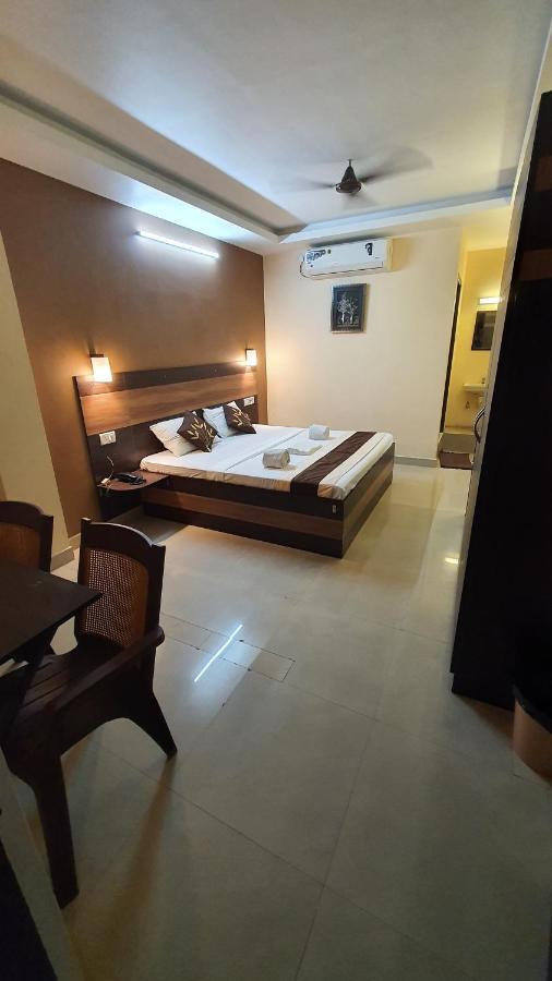 Hotel S4 Residency Chennai Exterior foto