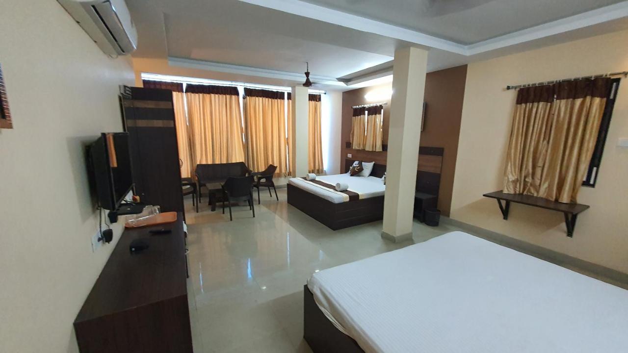 Hotel S4 Residency Chennai Exterior foto