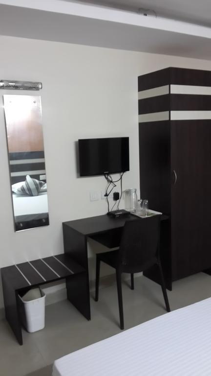 Hotel S4 Residency Chennai Zimmer foto